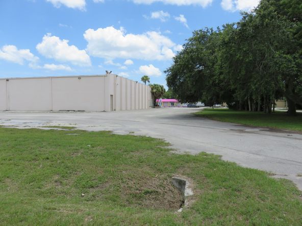 Entire Building